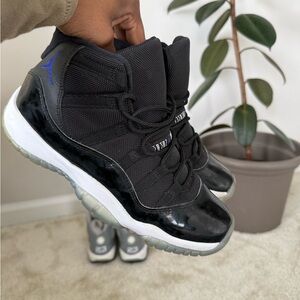 Jordan Retro 11 Space Jam (2016)